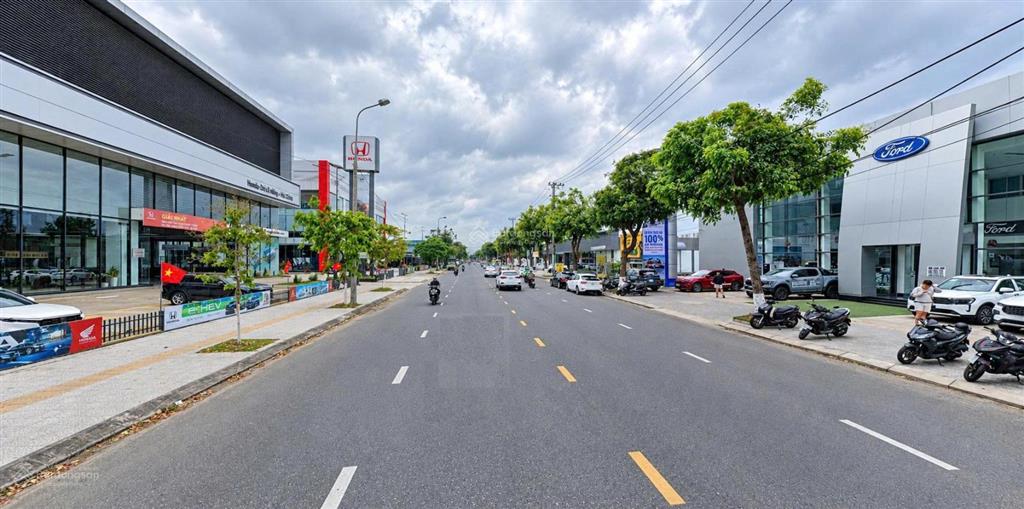 3 lô phạm hùng kèm kho kiên cố dt 322m2 hướng tây sát honda tiến thu đang cho thuê 30tr tháng