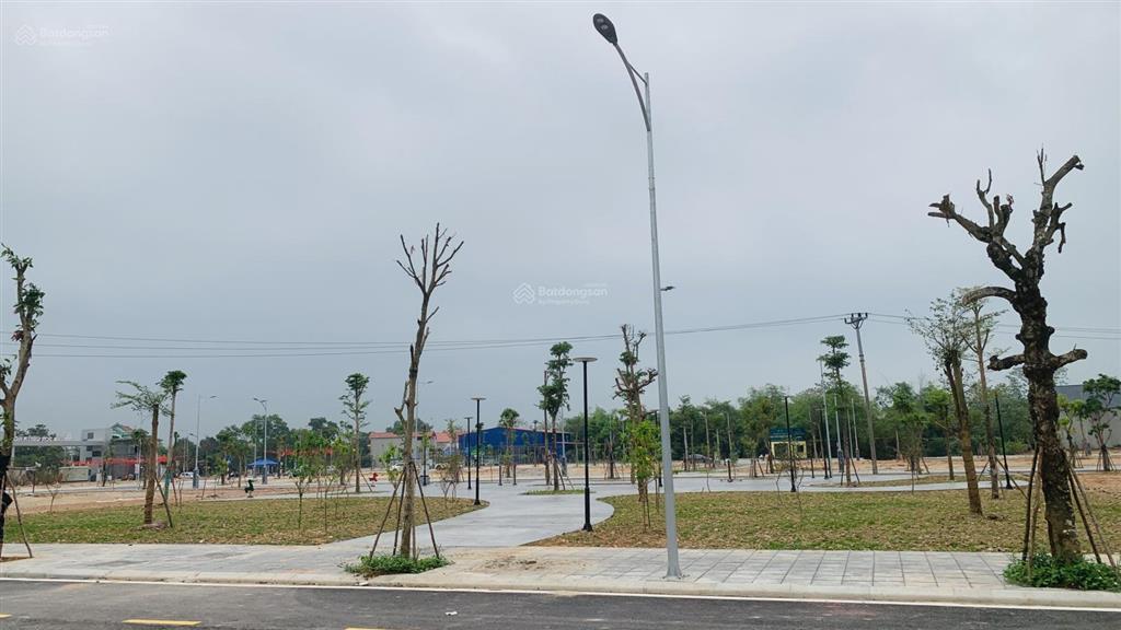 Đất đẹp 100m hướng đông nam sổ sẵn tay giá tốt 1,8 tỷ