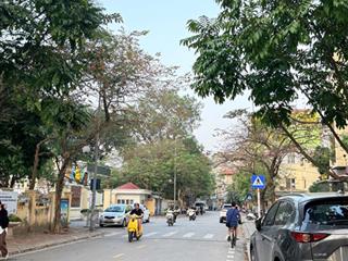 Bán nhà ngọc lâm long biên 60m2, phù hợp mở trung tâm tiếng anh, giá 26.8 tỷ