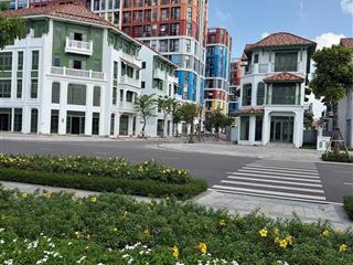Bán căn 3 phòng ngủ sun urban hà nam full nội thất xịn chưa ở ngày nào