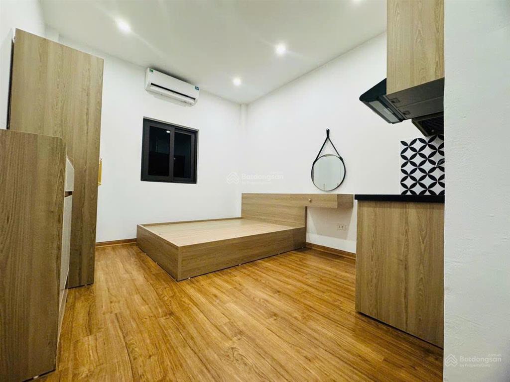 Ccmn lô góc chỉ hơn 9 tỷ, 42m2  6t  9 phòng, doanh thu 45tr/tháng, phố hào nam