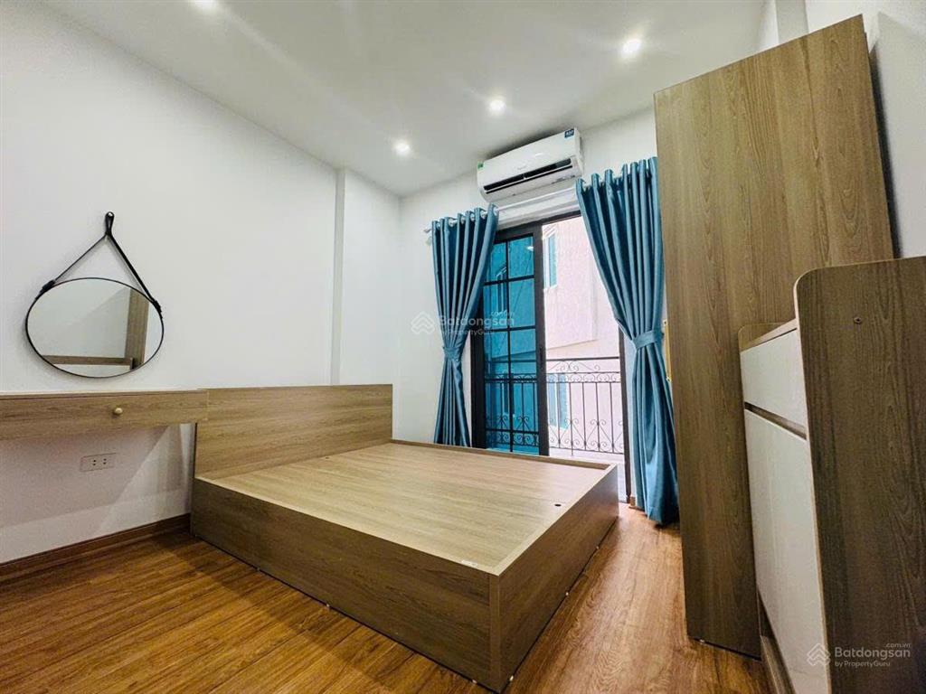 Ccmn lô góc chỉ hơn 9 tỷ, 42m2  6t  9 phòng, doanh thu 45tr/tháng, phố hào nam
