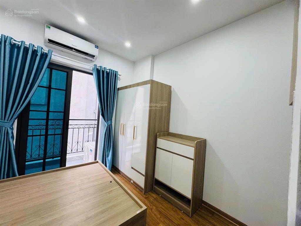 Ccmn lô góc chỉ hơn 9 tỷ, 42m2  6t  9 phòng, doanh thu 45tr/tháng, phố hào nam