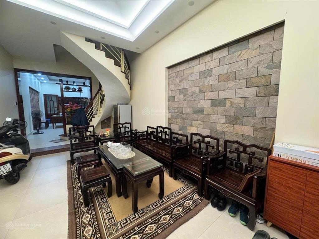 Mặt phố 3 làn xe chạy  kd đỉnh, 68m2  6 tầng, phố phương liệt, giá quá hời 20.99 tỷ