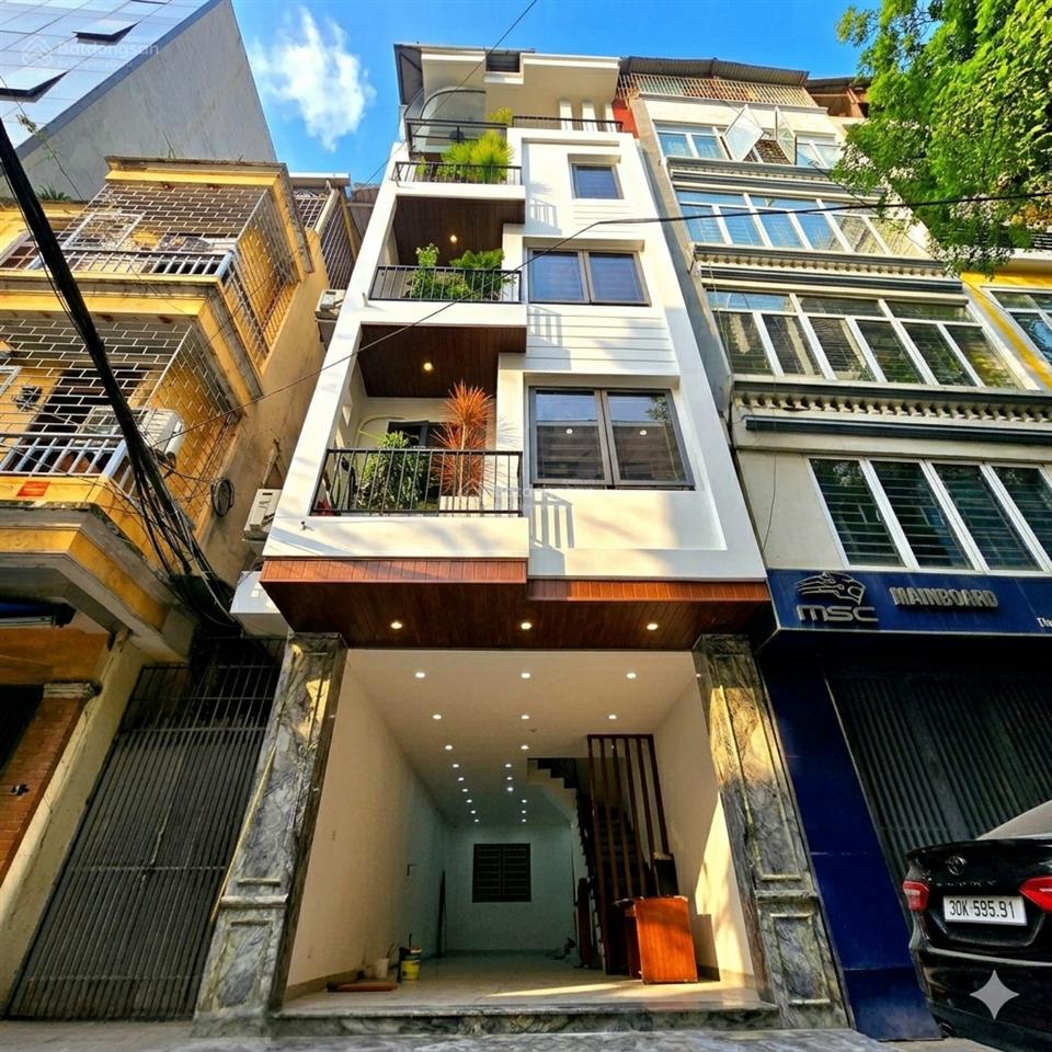 Nhà xịn bán kín lô góc  khu phân lô  ô tô tránh, 55m2  mt 5.6m  chỉ 13.5 tỷ