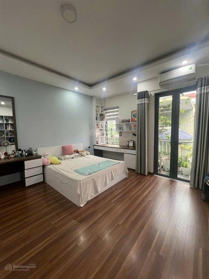 Nhà xịn bán kín lô góc  khu phân lô  ô tô tránh, 55m2  mt 5.6m  chỉ 13.5 tỷ