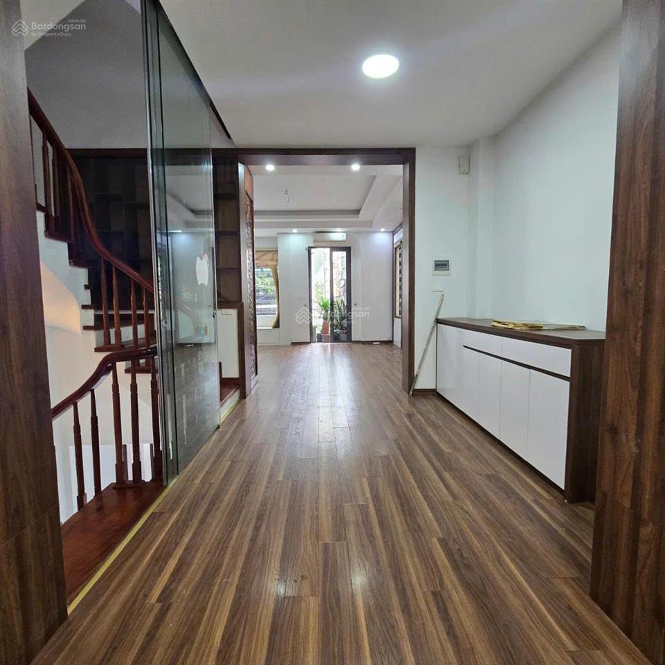 Nhà xịn bán kín lô góc  khu phân lô  ô tô tránh, 55m2  mt 5.6m  chỉ 13.5 tỷ