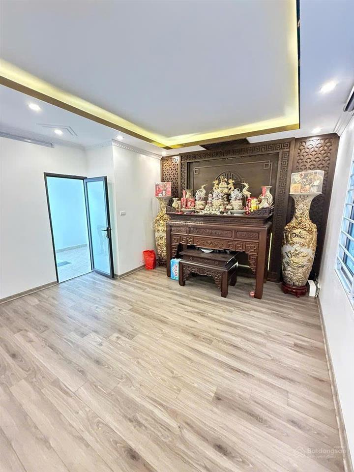 Mặt ngõ thông ba gác, 48m2  mt 4.6m  nhà 5 tầng, phố phương mai, 8.8 tỷ