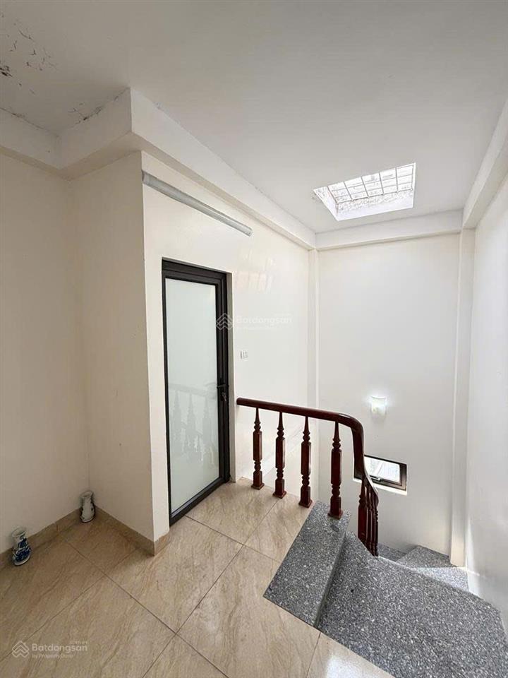 Mặt ngõ thông ba gác, 48m2  mt 4.6m  nhà 5 tầng, phố phương mai, 8.8 tỷ