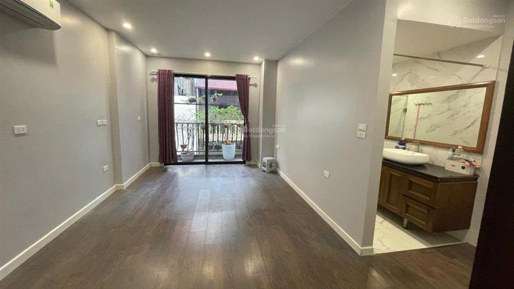 Đường phân lô 2 ô tô tránh  khu cao cấp, 58m2  5t  mt 4.8m  nhà dân xây tâm huyết, 18.7 tỷ