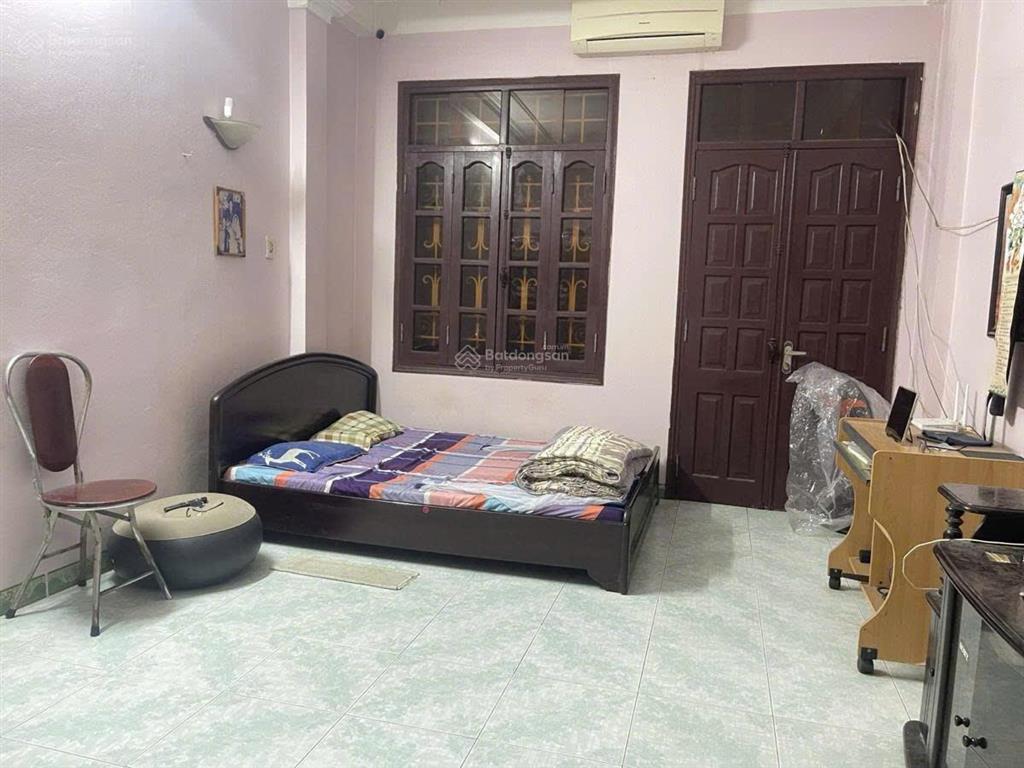 Gara ô tô, 33m2  5 tầng  mt4m, phố chùa láng, giảm còn 10,4 tỷ