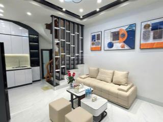 Mặt ngõ ba gác, 25m ra ô tô, lô góc 3 thoáng 24m2  5 tầng  mt4m, 5.76 tỷ