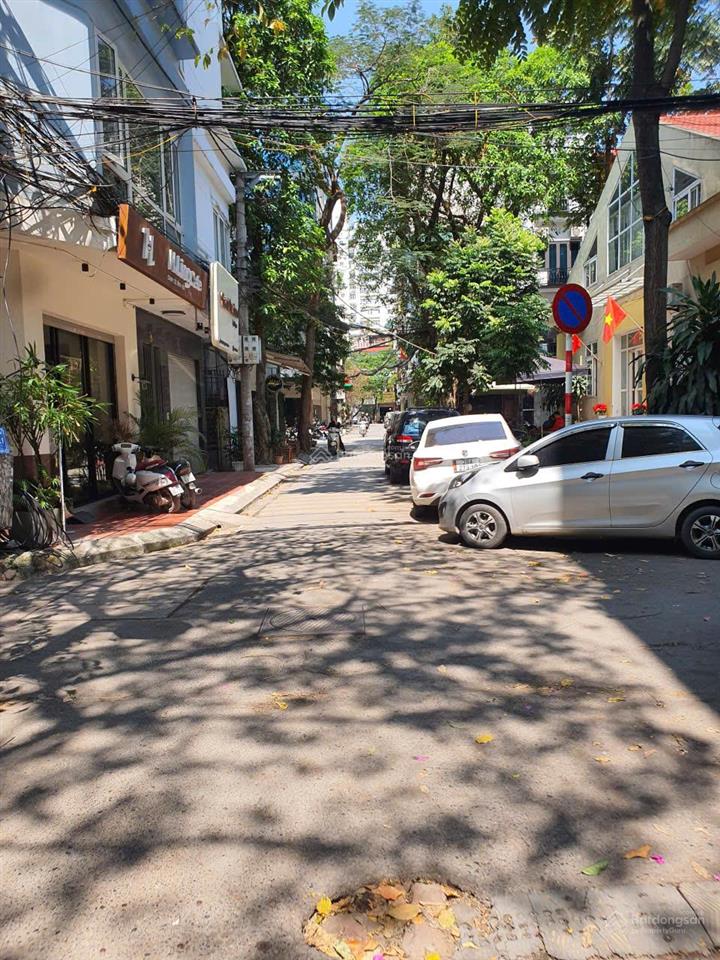Khu phân lô 2 ô tô tránh, vỉa hè xanh mát, 42m2  4 tầng  16.2 tỷ, phố ngụy như kon tum