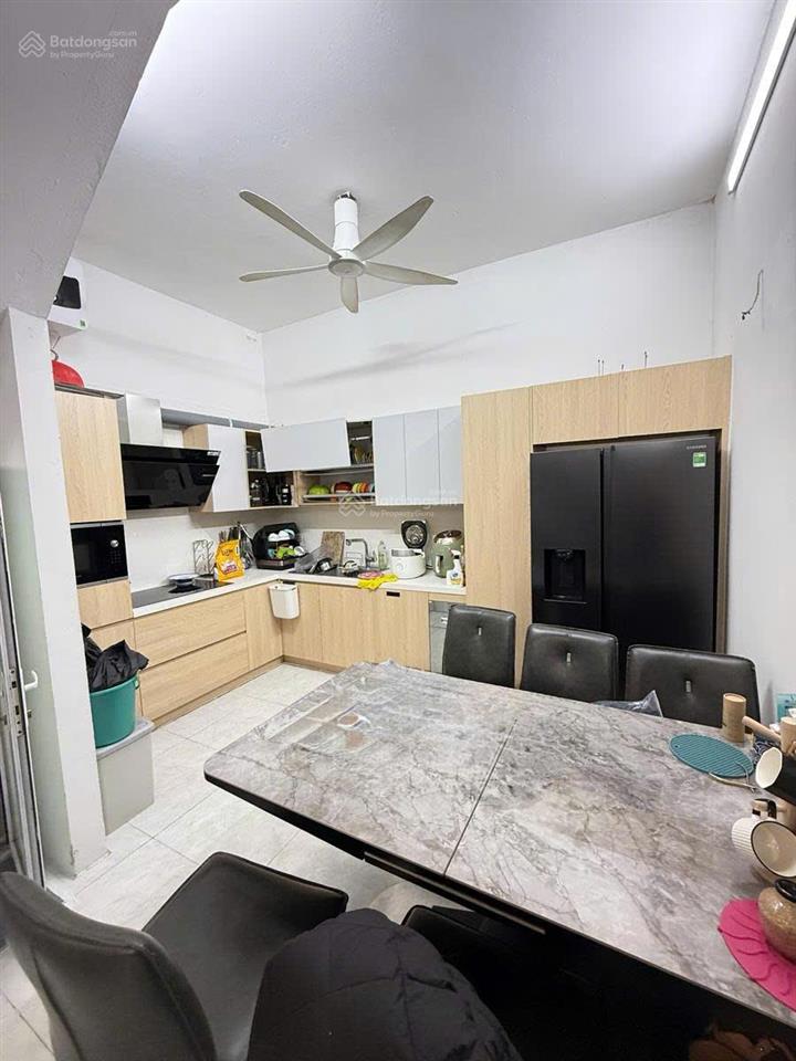 Mặt ngõ ba gác, nhà dân xây 52m2  7 tầng, phố tôn đức thắng, giá đầu tư hợp lý 11.35 tỷ