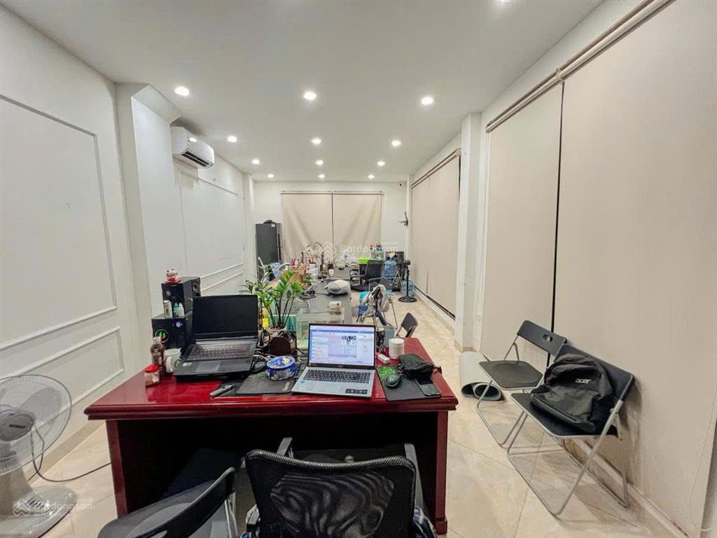 Đường phân lô 2 ô tô tránh, kd các loại hình, ba bước ra hồ, 35m2  5 tầng, 11,35 tỷ