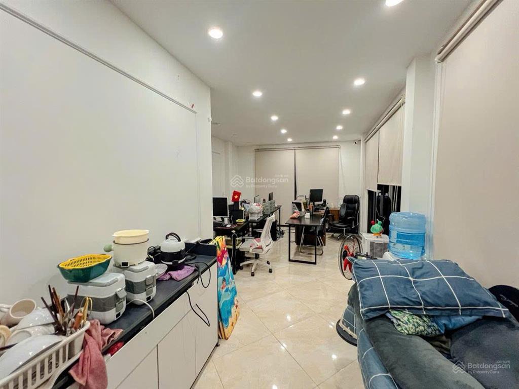 Đường phân lô 2 ô tô tránh, kd các loại hình, ba bước ra hồ, 35m2  5 tầng, 11,35 tỷ