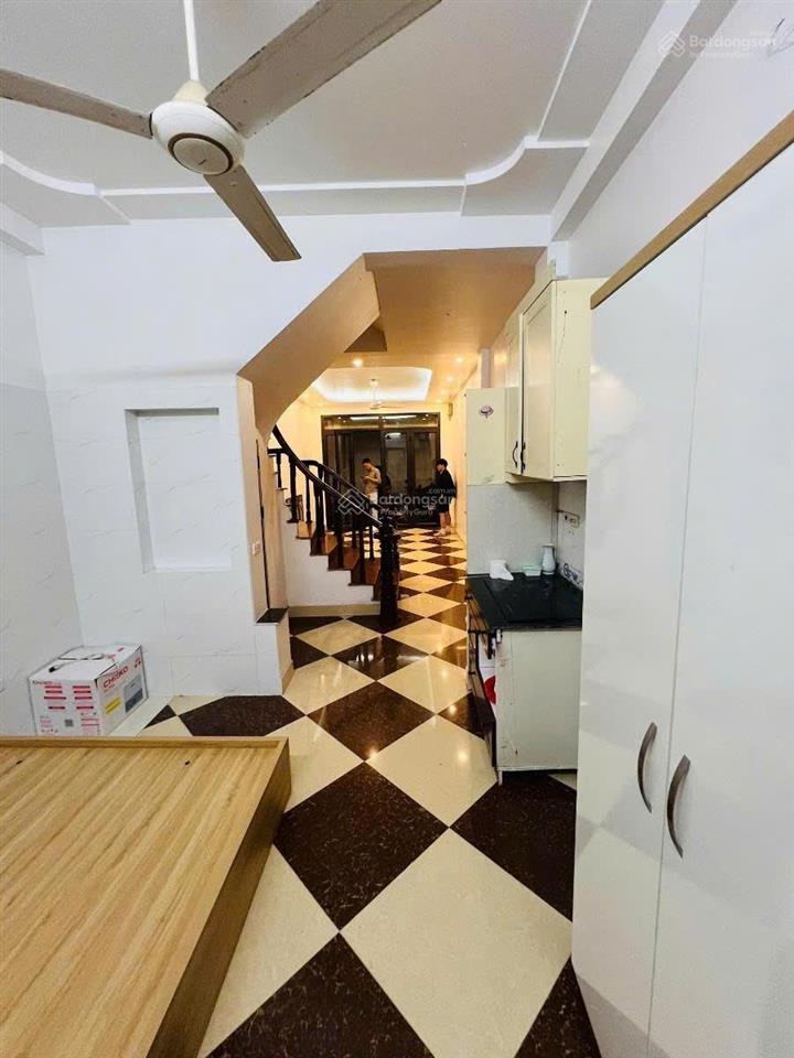 Ccmn 50m2  6 tầng, 10 phòng, ngõ to ba gác chạy, dt 50tr/tháng, chỉ còn 11.95 tỷ