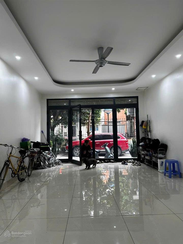 Nhà lô góc  khu phân lô ô tô tránh  gara t1, 57m2  mt 5.65m  giá xứng đáng đầu tư 13.95 tỷ