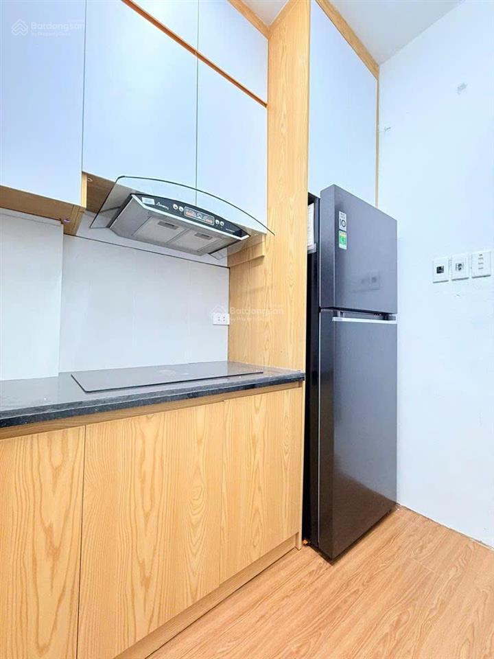 Tập thể duplex mặt phố, 95m2, 3 pn rộng rãi, nhà đẹp, full nội thất, ba bước ra hồ