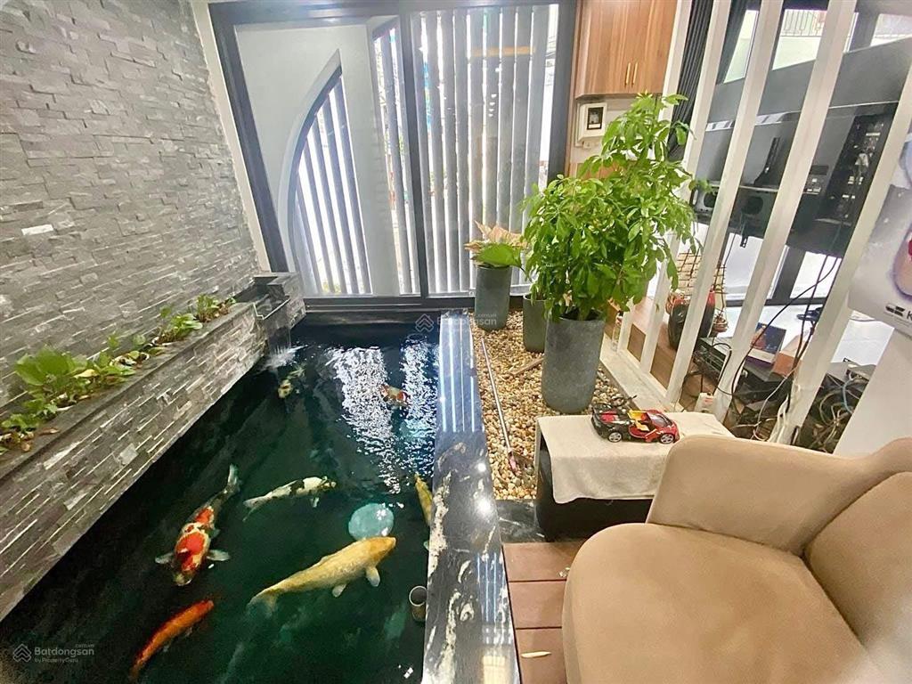 Ngộp bank bán gấp villa mini phú nhuận, 7.5x13.5m, 5 tầng thang máy, hẻm 6m, nội thất xịn, 16.5 tỷ