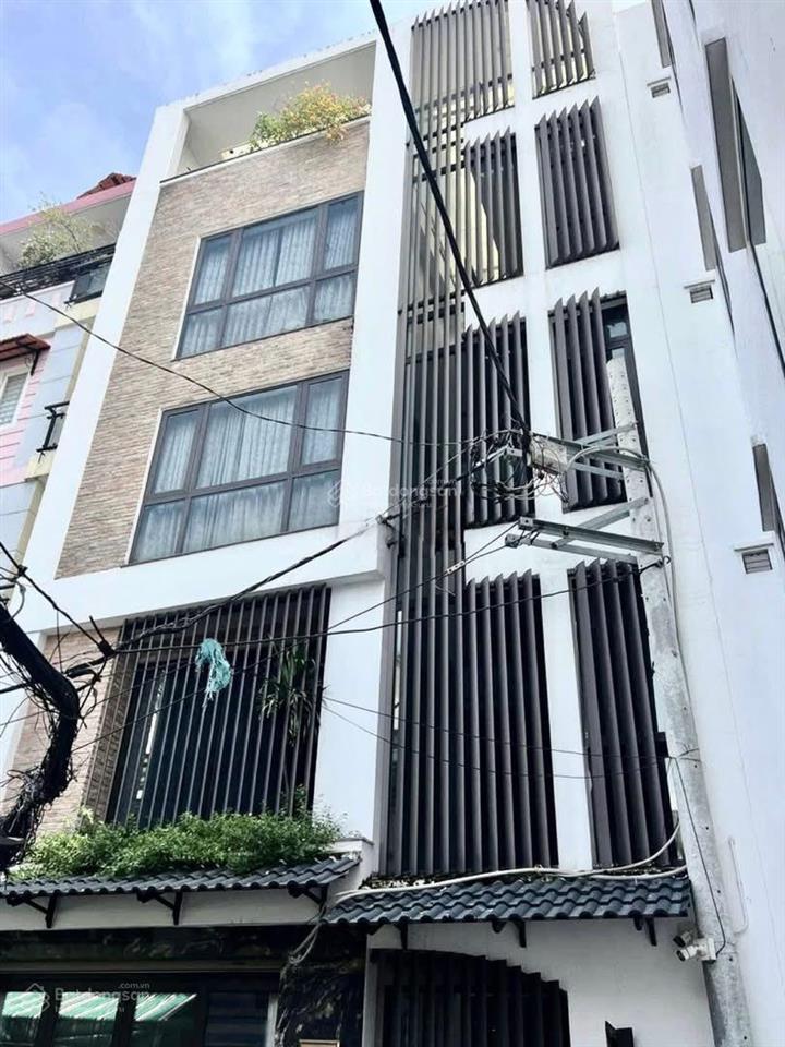 Ngộp bank bán gấp villa mini phú nhuận, 7.5x13.5m, 5 tầng thang máy, hẻm 6m, nội thất xịn, 16.5 tỷ