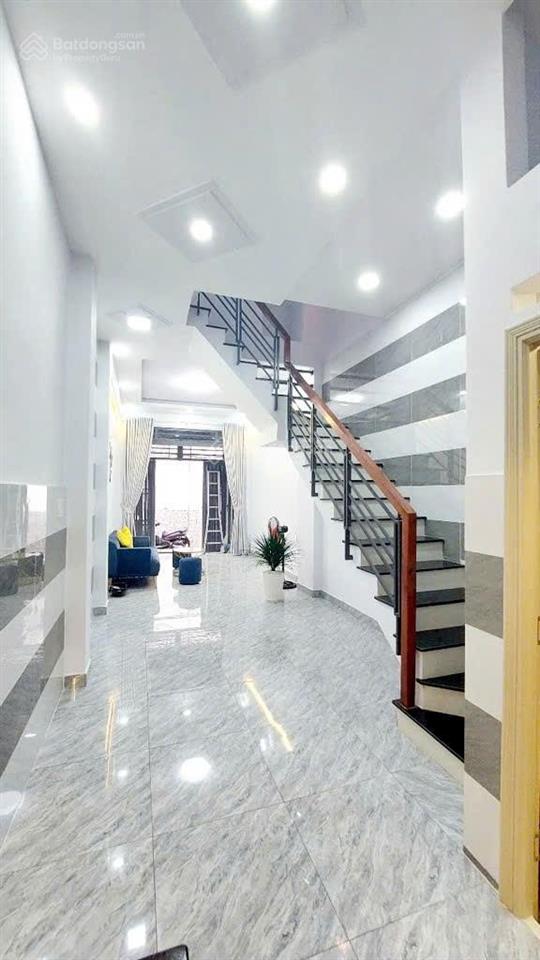 Hàng khó tìm bán nhà võ văn kiệt, q5 38.5m2/ 2 tỷ875 tr sổ hồng riêng sang tên ngay, cho thuê tốt