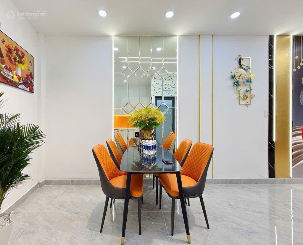 Bán nhà chính chủ xây tâm huyết căn xóm chiếu, q4 45.6m2 giá 3 tỷ750 tr 2pn sổ riêng sang tên liền