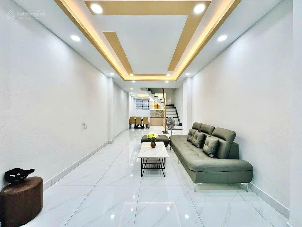 Siêu hiếm sẵn dòng tiền thuê 30tr/th cần ra gấp căn đường số 17 ở hoặc đầu tư 50.4m2 giá 3tỷ890 tr.