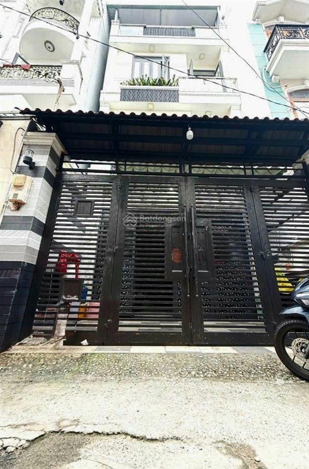 Cực sốc! bán toà nhà chdv 6 phòng  hẻm xe hơi hiệp bình  dòng tiền sẵn 40tr/th, 76m2
