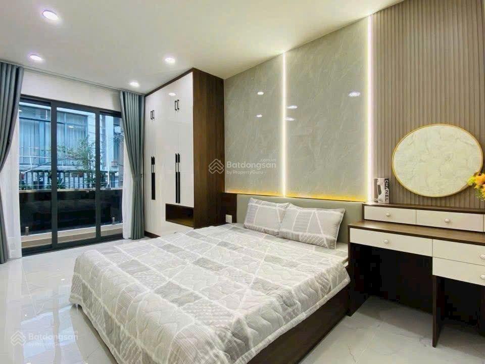Quá ngon bán nhà 3 tầng hẻm xe hơi đường số 16 thủ đức 40.4m2 giá 3 tỷ100 triệu, sổ riêng sang tên.
