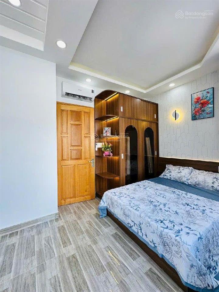 Cần bán nhà hẻm xe hơi quốc lộ 13 p.hiệp bình thủ đức 3pn 42m2 giá 4tỷ500 triệu, ở hoặc cho thuê.