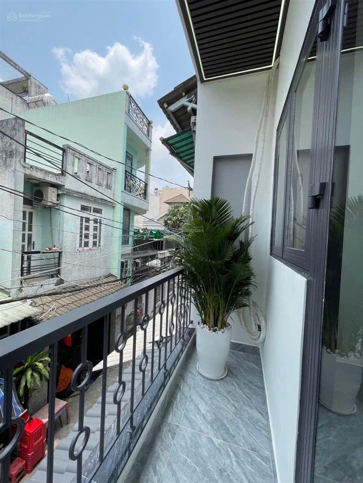 Xoay vốn bán nhà trần thị điệu q9 2 tầng cốt thép, 2phòng ngủ 44m2 giá 2tỷ800 triệu ở hoặc thuê tốt