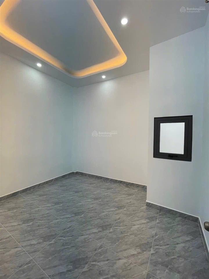 Xoay vốn bán nhà trần thị điệu q9 2 tầng cốt thép, 2phòng ngủ 44m2 giá 2tỷ800 triệu ở hoặc thuê tốt