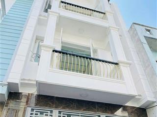 Nhanh mới kịp bán nhà tam bình thủ đức giữ tiền 3 tầng btct 52.4m2 4 phòng ngủ giá nhỉnh 4 tỷ shr