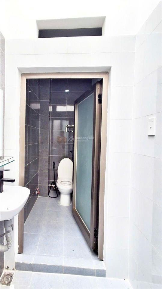 Bán nhà hẻm quốc lộ 13 đầu tư kinh doanh tốt dòng tiền 20tr/tháng 42m2 tầng, 2pn giá nhỉnh 3 tỷ