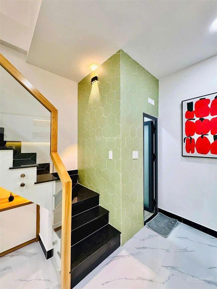 Quá hời cần tiền gấp bán căn cách mạng tháng tám 48,4m2/3pn shr sang tên cho thuê ở tốt