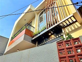 Cực hiếm ngang 5m5 bán nhà bến vân đồn q4 55m2 3 phòng ngủ cho thuê hoặc mua ở giá chỉ 3.8 tỷ