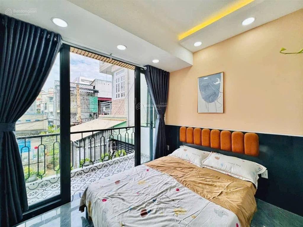 Siêu phẩm 3 tỷ100 ngay trung tâm q10 tô hiến thành 44m2 3 phòng ngủ 2 tầng cốt thép sổ riêng