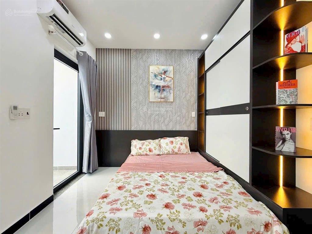 Nhà xinh phong thủy tốt chủ bán nhanh trong tháng xóm đất q.11 dt 42m2 2pn, shr