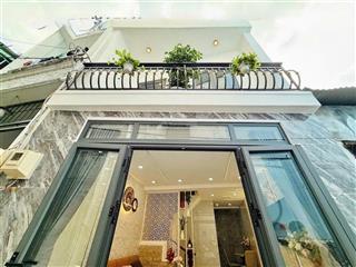 Nhà xinh phong thủy tốt chủ bán nhanh trong tháng xóm đất q.11 dt 42m2 2pn, shr