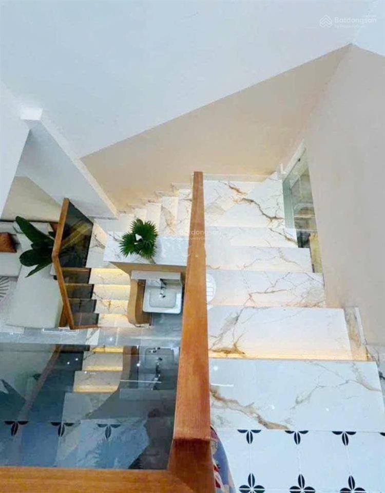 Cực phẩm giá siêu tốt bán nhà nguyễn duy trinh q2 40,8m1/3tỷ250 triệu, sổ riêng sang tên ngay.