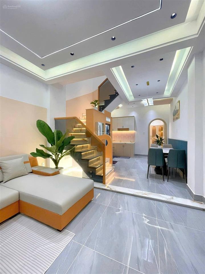 Cực phẩm giá siêu tốt bán nhà nguyễn duy trinh q2 40,8m1/3tỷ250 triệu, sổ riêng sang tên ngay.