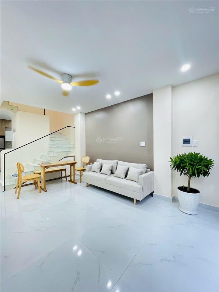 Nhanh mới kịp bán nhà đẹp giá tốt lê văn sỹ quận 3, 2 tầng 3 phòng ngủ 48m2 shr