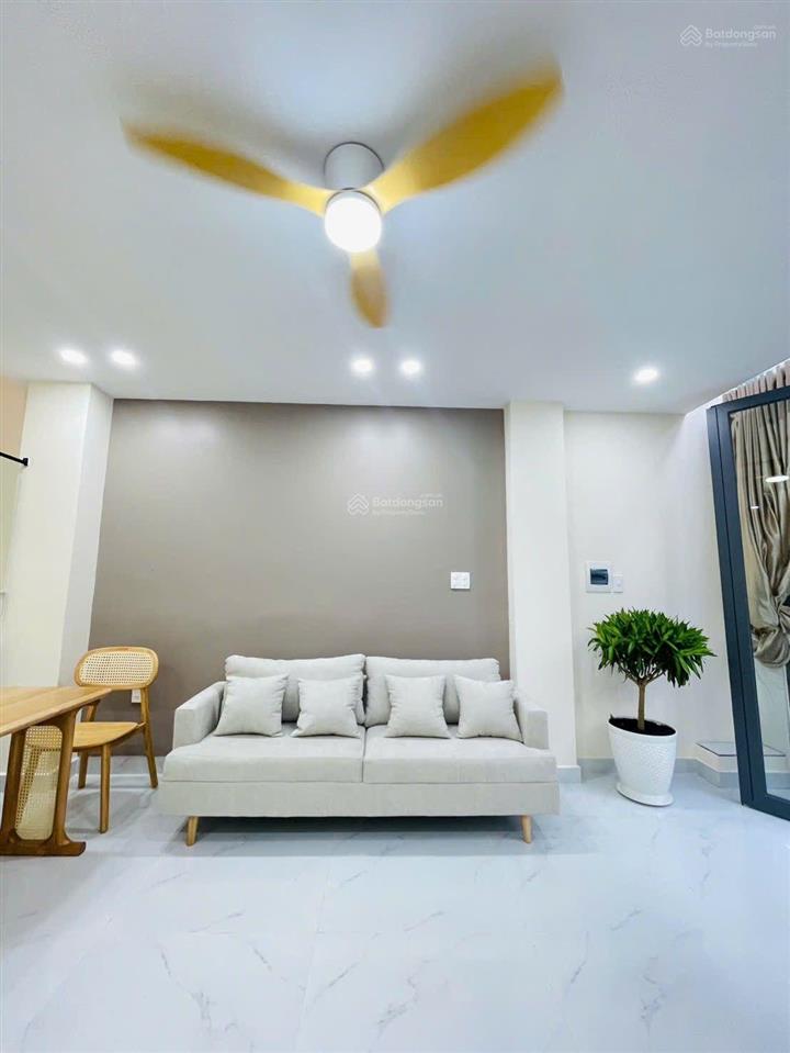 Nhanh mới kịp bán nhà đẹp giá tốt lê văn sỹ quận 3, 2 tầng 3 phòng ngủ 48m2 shr