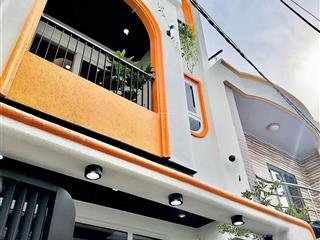 Cần bán nhà trần mai ninh tân bình 3 tầng bê tông 60m2 4 phòng ngủ, sổ hồng riêng