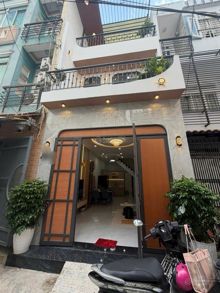 Cần bán nhà có phòng ngủ trệt nguyễn đình chiểu q3 52m2 4 phòng ngủ giá tốt, sổ riêng