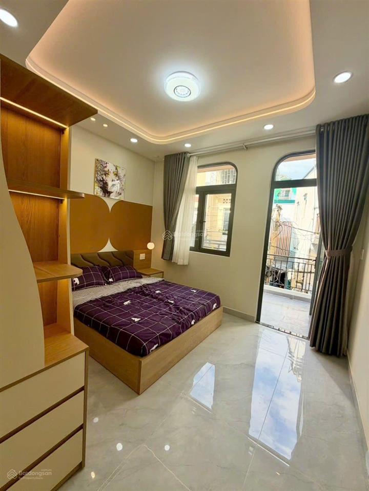 Cần bán nhà có phòng ngủ trệt nguyễn đình chiểu q3 52m2 4 phòng ngủ giá tốt, sổ riêng