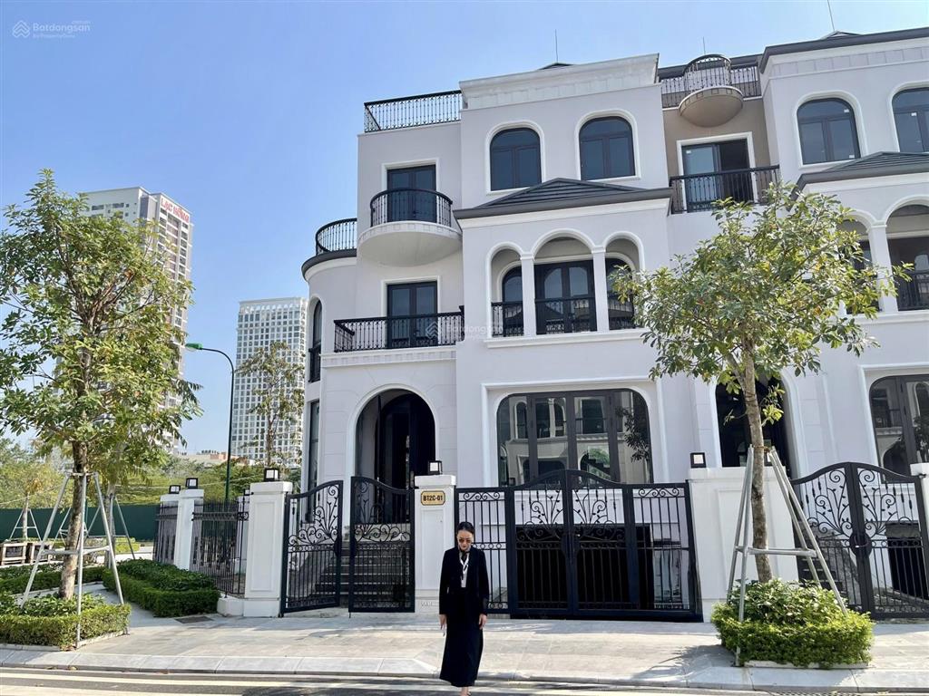Trực tiếp cđt bt ciputra mớicạnh công viên hồ 65ha đã có sổ lâu dài  nhận nhà ngay  vay 0% 12th
