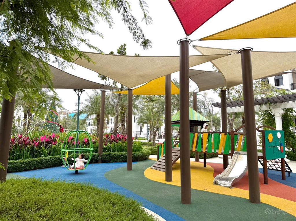 Trực tiếp cđt bt ciputra mớicạnh công viên hồ 65ha đã có sổ lâu dài  nhận nhà ngay  vay 0% 12th