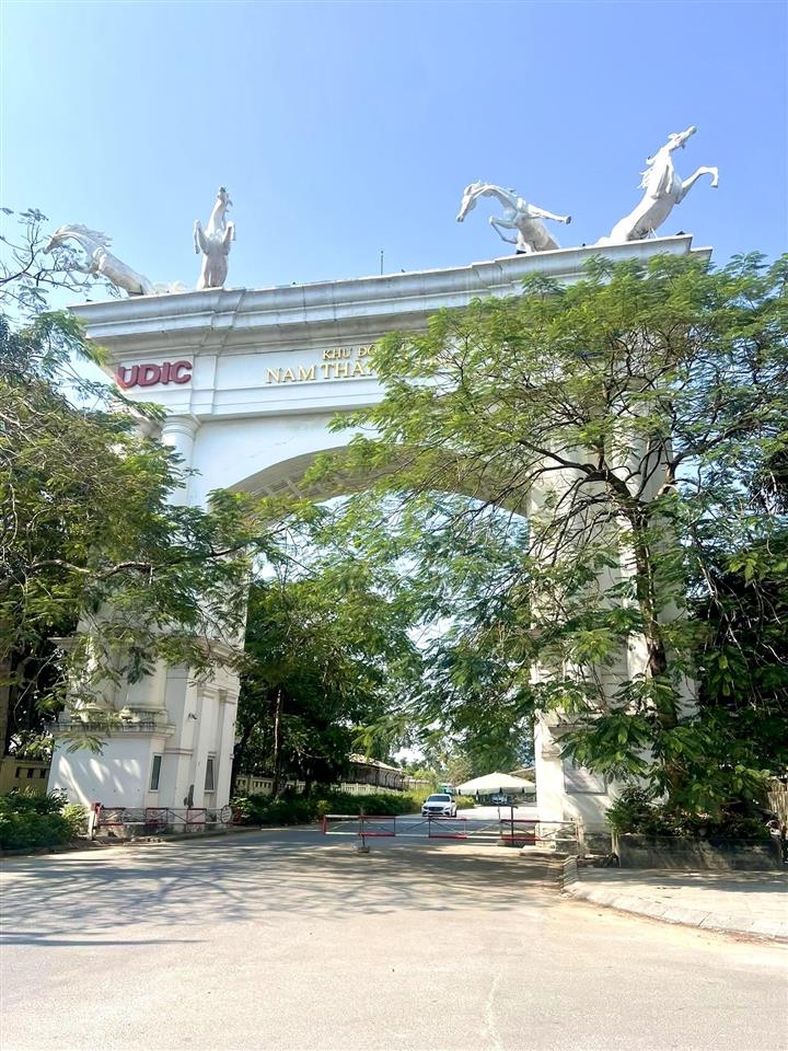 Bt kita ciputra 150m2  mt 7m giá 60,5 tỷ gần siêu công viên 65ha